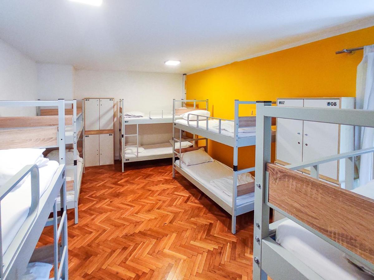 Whole Wide World Hostel Zágráb Kültér fotó