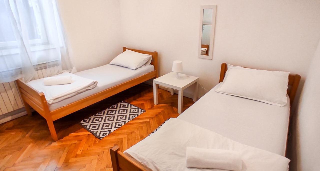Whole Wide World Hostel Zágráb Kültér fotó